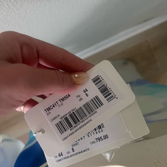 ARMANI SHIRT new with tags (paid 800$) US8 - Picture 2 of 4